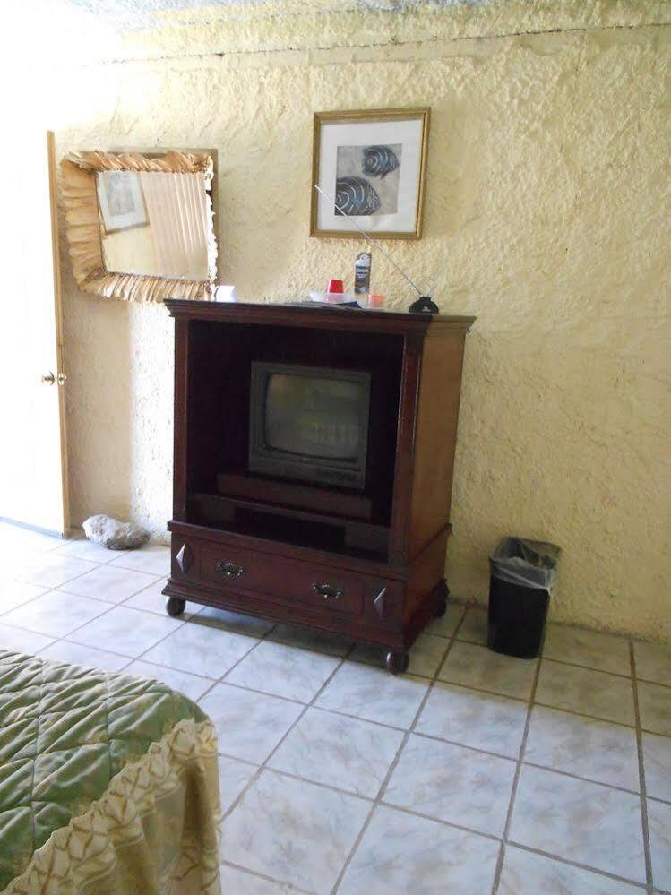 Hotel Santa Rosa General Cepeda エクステリア 写真